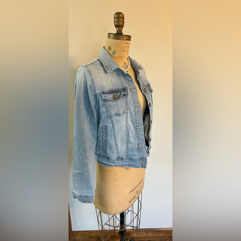 Stretchy Denim jacket
